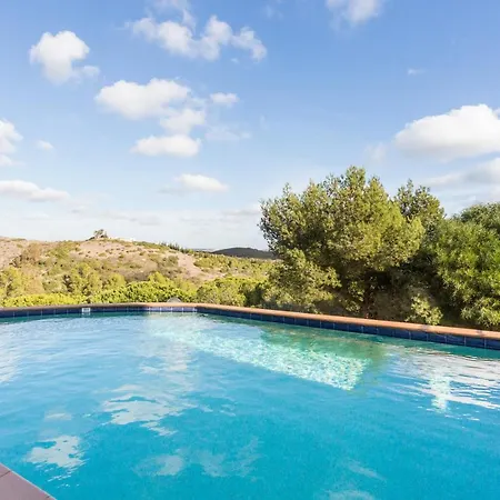 Villa Vidro Salema